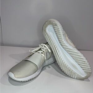 adidas Women's Cream and White Sneakers